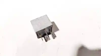 Second-hand car spare part relay for skoda fabia (5j2 ) 1.4 16v oem iam references 141951253b