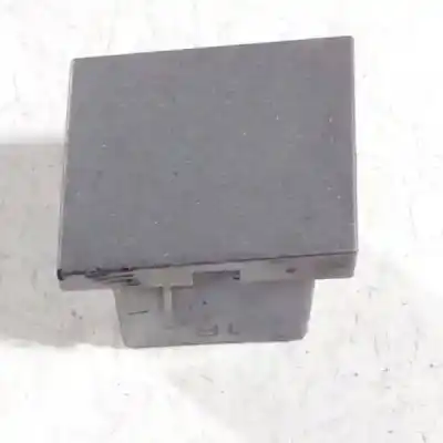 Second-hand car spare part plastics for opel signum 2.2 16v dti cat (y 22 dtr / l50) oem iam references 09185915