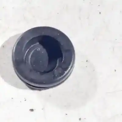 Pezzo di ricambio per auto di seconda mano plastica per opel meriva b 1.7 16v cdti riferimenti oem iam   