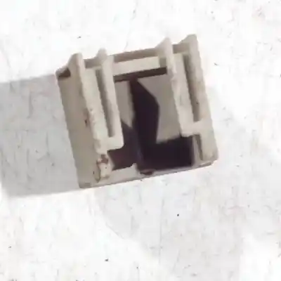 Pezzo di ricambio per auto di seconda mano plastica per nissan note (e11e) 1.5 dci turbodiesel cat riferimenti oem iam   