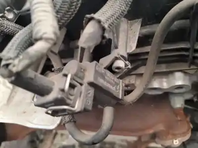 Автозапчасти б/у  за TOYOTA VERSO  ссылки OEM IAM 258600R011  700358400