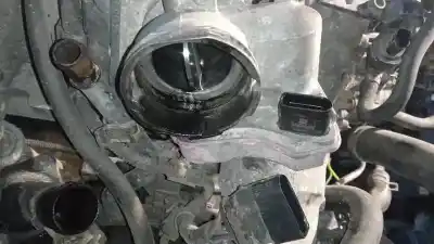 Автозапчастина б/у коробка метелика для dodge journey 2.0 16v crd cat посилання на oem iam 03g128063r  