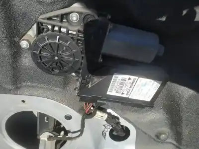 Автозапчасти б/у регулятор стекла переднего правого за audi a4 b6 (8e2) 2.5 tdi quattro ссылки oem iam 8e1959802b
