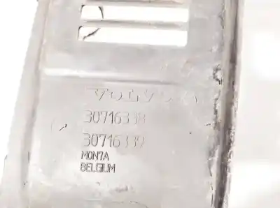 Pezzo di ricambio per auto di seconda mano plastica per volvo v50 (545) 1.8 riferimenti oem iam 30716338  30716339
