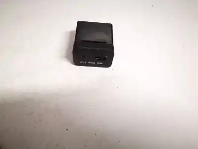 Peça sobressalente para automóvel em segunda mão trocar por kia sportage 1.7 crdi cat referências oem iam 961103w000