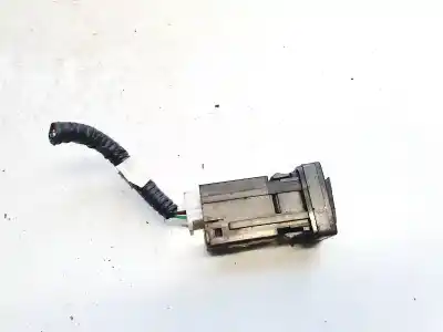 Tweedehands auto-onderdeel schakelaar voor toyota avensis wagon (t25) 2.0 d-4d sol oem iam-referenties 8619005010  86190-05010
