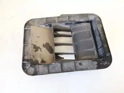 Автозапчасти б/у пластик за toyota verso 2.0 d-4d ссылки oem iam 629400f010