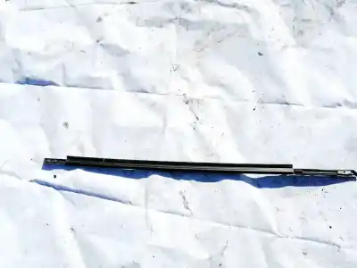 Peça sobressalente para automóvel em segunda mão plásticos por opel meriva 1.6 16v referências oem iam 093392729