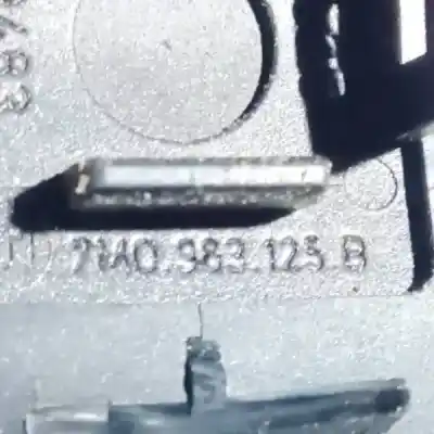 Pezzo di ricambio per auto di seconda mano plastica per ford galaxy (vx) 1.9 tdi cat riferimenti oem iam 7m0983125b  