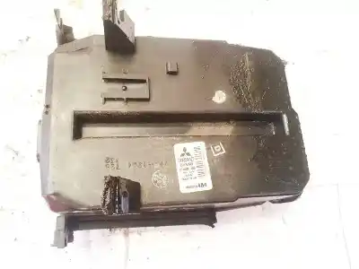 Автозапчастина б/у пластика для mitsubishi space star (dg0) 1.9 di-d cat посилання на oem iam cab301a127