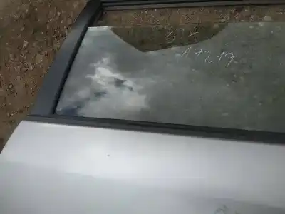 Pezzo di ricambio per auto di seconda mano plastica per toyota corolla (e11) 2.0 d-4d linea sol riferimenti oem iam   