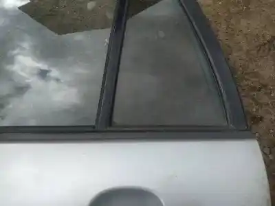 Pezzo di ricambio per auto di seconda mano plastica per toyota corolla (e11) 2.0 d-4d linea sol riferimenti oem iam   