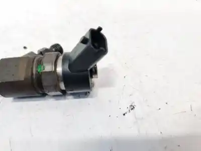 Second-hand car spare part injector for opel corsa a fastback (s83) 1.3 (f08, m08, f68, m68) oem iam references 8200389369  0445110230