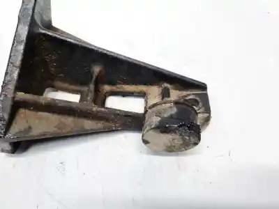 Second-hand car spare part engine support for opel corsa a fastback (s83) 1.3 (f08, m08, f68, m68) oem iam references   