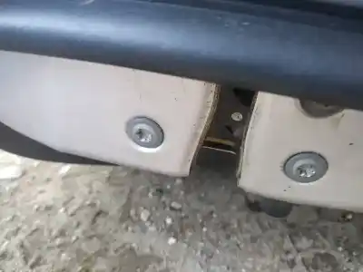 Second-hand car spare part front right door lock for toyota corolla (e11) 2.0 d-4d linea sol oem iam references 