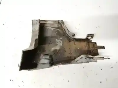 Автозапчастина б/у пластика для audi a4 avant (8e) 2.7 tdi (dpf) посилання на oem iam 8e0853579  
