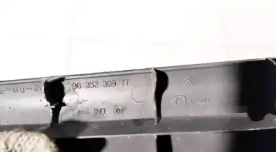 Pezzo di ricambio per auto di seconda mano plastiche per porsche 968 descapotable 3.0 riferimenti oem iam 9635230977  
