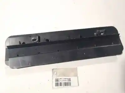 Peça sobressalente para automóvel em segunda mão plásticos por audi 100 avant (c4) 2.5 tdi referências oem iam 4a019623