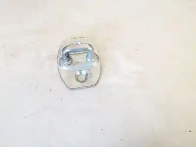 Pezzo di ricambio per auto di seconda mano plastica per toyota verso 2.0 d-4d riferimenti oem iam   