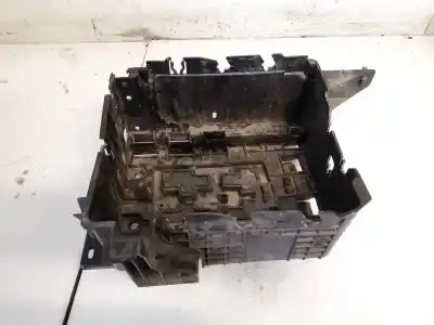 Автозапчасти б/у средний за peugeot 207 1.4 16v cat (kfu / et3j4) ссылки oem iam 9655321380