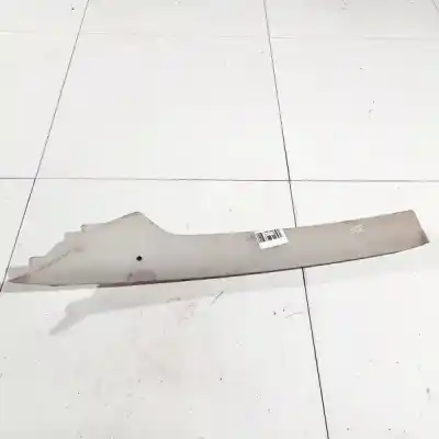 Recambio de automóvil de segunda mano de PLASTICOS-Otros repuestos del interior para TOYOTA COROLLA VERSO (R1)  referencias OEM IAM 622120F020  62212-0F020