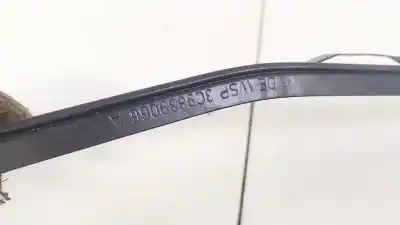 Second-hand car spare part plastics for volkswagen passat b6 variant (3c5) 2.0 fsi oem iam references 3c9839066a  
