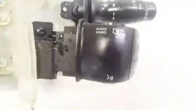 Peça sobressalente para automóvel em segunda mão comandos do volante por renault laguna iii 1.5 dci diesel referências oem iam 255520003rb