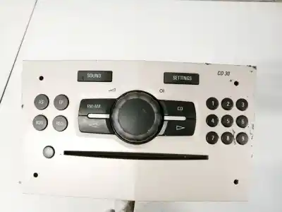 Peça sobressalente para automóvel em segunda mão sistema de áudio / rádio cd por audi 100 avant (c4) 2.5 tdi referências oem iam 497316088