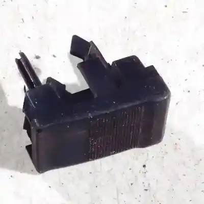 Автозапчасти б/у пластик за audi 80 avant 1.9 tdi ссылки oem iam 893941515