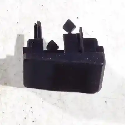 Автозапчасти б/у пластик за audi 80 avant 1.9 tdi ссылки oem iam 893941515