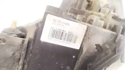 Second-hand car spare part right headlight for kia ceed (ed) 1.6 crdi 115 oem iam references 821021h000  82102-1h000