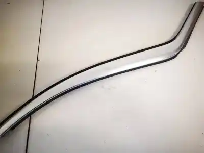 Peça sobressalente para automóvel em segunda mão plásticos por opel crossland x 1.2 referências oem iam 39008050