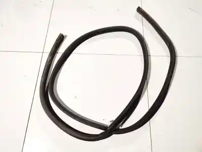 Second-hand car spare part rubber door seal for mitsubishi colt cz3 berl. 5 (z30a) 1.3 (z35a. z33a. z34a) oem iam references 