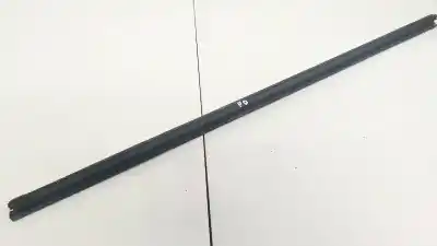 Peça sobressalente para automóvel em segunda mão plásticos por ford focus lim. (cb8) 1.6 tdci cat referências oem iam 