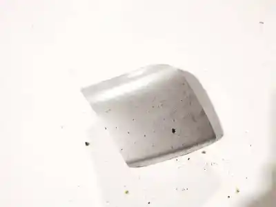 Peça sobressalente para automóvel em segunda mão plásticos por renault laguna iii 2.0 dci diesel cat referências oem iam 884210004r