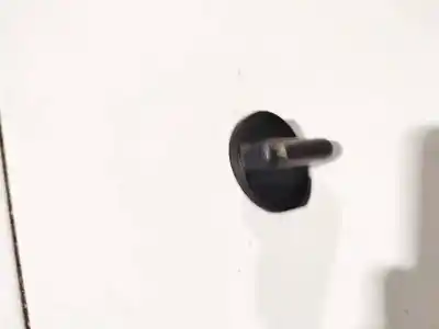 Peça sobressalente para automóvel em segunda mão plásticos por audi 100 avant (c4) 2.5 tdi referências oem iam 