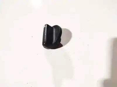 Peça sobressalente para automóvel em segunda mão plásticos por audi 100 avant (c4) 2.5 tdi referências oem iam 