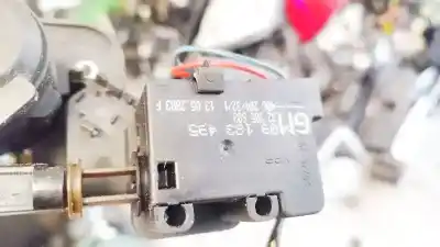 Second-hand car spare part trunk lock for bmw 3 (e30) m3 2.3 oem iam references 09183495  32505603