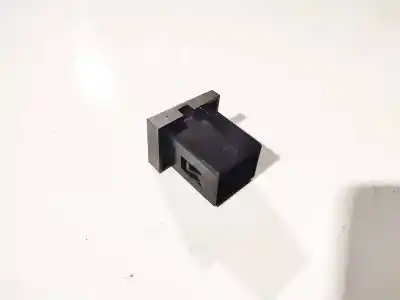Second-hand car spare part plastics for opel vectra c (z02) 2.2 dti 16v (f69) oem iam references 
