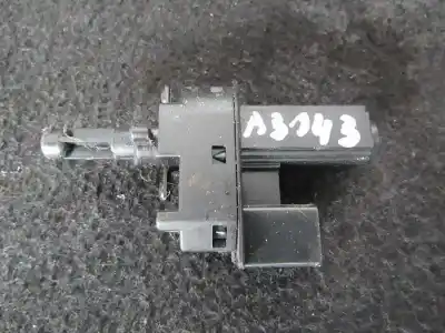 Peça sobressalente para automóvel em segunda mão peças diversas por volvo v50 (545) 2.0 d referências oem iam 4m5t7c534aa