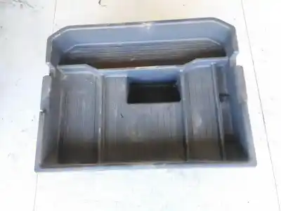 Peça sobressalente para automóvel em segunda mão plásticos por kia carens 2.0 crdi ex monovolumen referências oem iam 0k2kb688m0