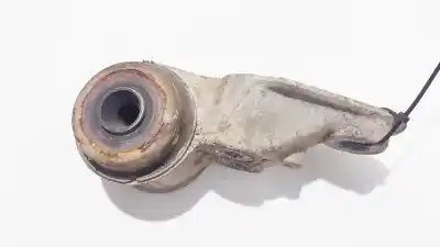 Second-hand car spare part engine support for volkswagen passat b5 (3b2) 1.9 tdi oem iam references 4b0501522e  4b0501521e, 8e0501521h