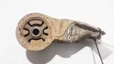 Second-hand car spare part engine support for audi a6, c5 2001.08 - 2005.01 facelift 1.9 tdi 96kw 2001.08 - 2005.01 oem iam references 4b0501522e  8e0501522h, 8e0501521h, 4b0501521e Second-hand car spare part engine support for audi a6, c5 2001.08 - 2005.01 facelift 1.9 tdi 96kw 2001.08 - 2005.01 oem iam references 4b0501522e  8e0501522h, 8e0501521h, 4b0501521e