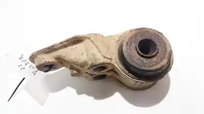 Second-hand car spare part engine support for volkswagen passat b5 (3b2) 1.9 tdi oem iam references 4b0501522e  8e0501522h, 8e0501521h, 4b0501521e