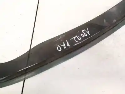 Pezzo di ricambio per auto di seconda mano plastica per opel zafira b 1.9 cdti riferimenti oem iam   