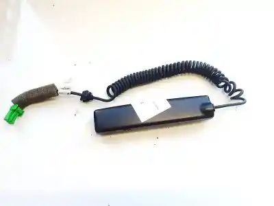 Pezzo di ricambio per auto di seconda mano Pezzi Vari per VOLVO V50 (545) 2.0 D Riferimenti OEM IAM 08673741  82605W19