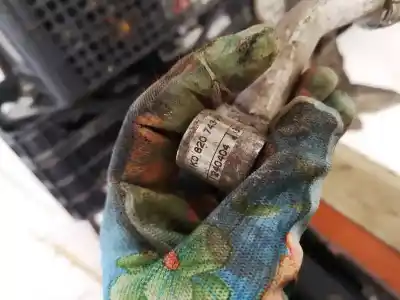 Автозапчастина б/у труби кондиціонації для volkswagen golf v variant (1k5) 1.9 tdi посилання на oem iam 1k0820743am  