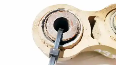 Second-hand car spare part engine support for volvo xc90 2.5 t (7 asientos) oem iam references 30666394  306663946587