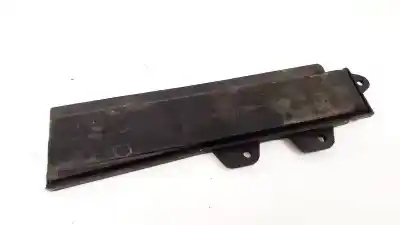 Peça sobressalente para automóvel em segunda mão plásticos por nissan bluebird hatchback (t72, t12) 1.6 referências oem iam 3m5h19d672c