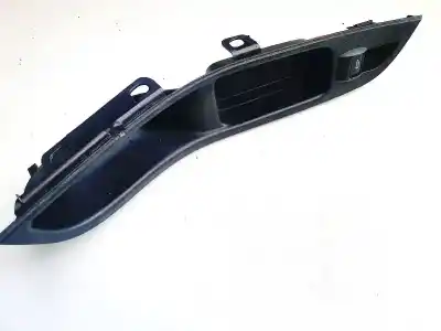 Recambio de automóvil de segunda mano de mando elevalunas para ford focus, 2011.04 - 2018 2.0 flexifuel 119kw 2011.04 - 2018 referencias oem iam 10073908